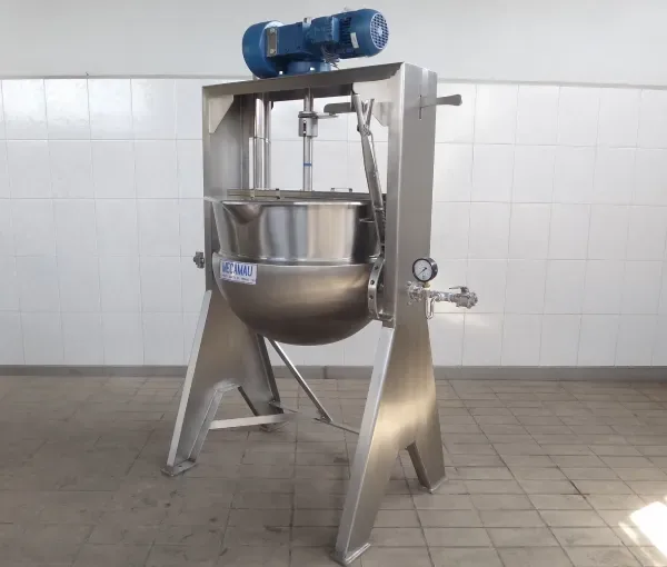 Tacho aberto basculante com misturador a vapor Mecamau